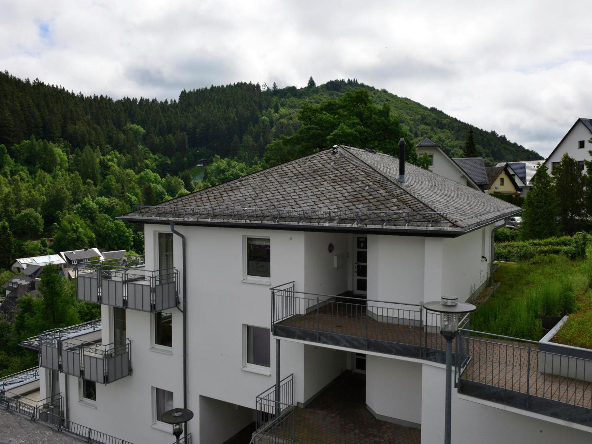 Large Apartment In Willingen With Balcony Exterior photo